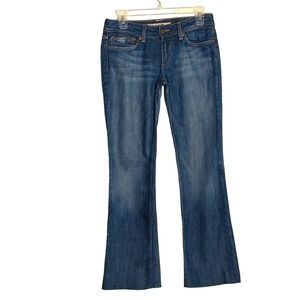 Joe's jeans - Harvy style.  medium wash bootcut. Sz 28.